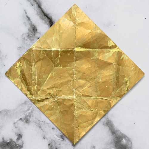 Gnome post Pure gold on marble