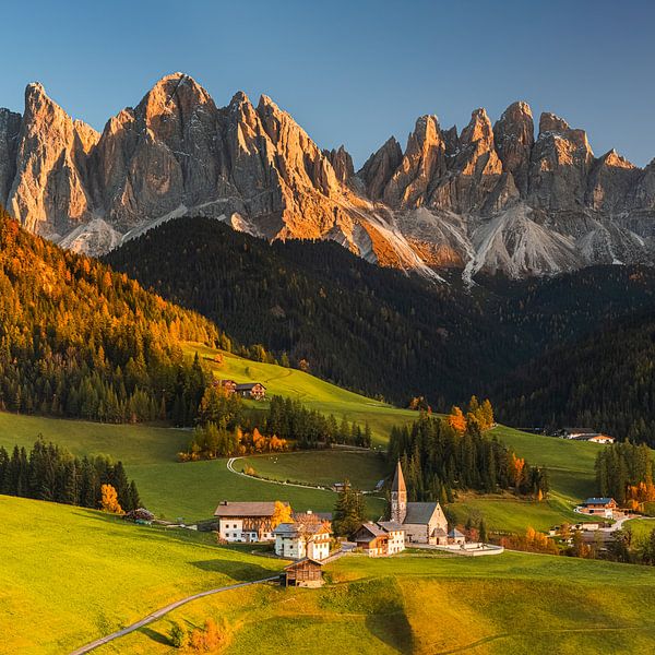 Coucher de soleil à Santa Maddalena, Italie par Henk Meijer Photography