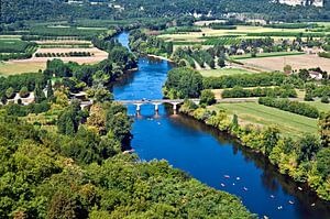 Blick von der Bastide Domme auf das Tal der Dordogne 