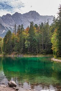 Zugspitzmassiv und Zugspitze mit Eibsee