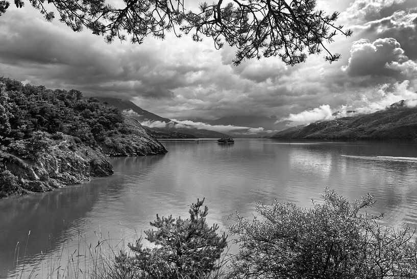 Lac de Serre Poncon en sw par Flatfield