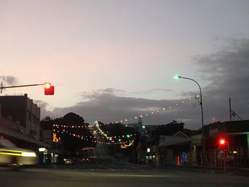 Weg in Mosselbaai in de avond