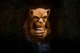 Mythologische, groteske Skulptur im Königsberger Schloss von Jenco van Zalk