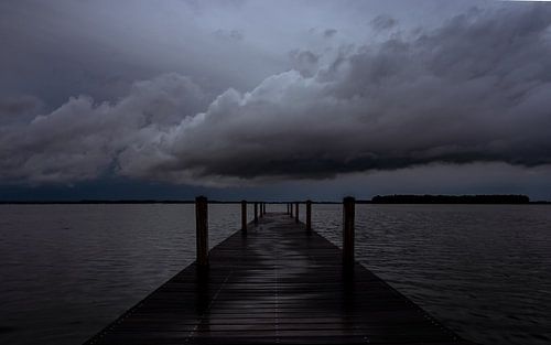 Restless above Lake Veluwe