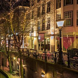 Stadhuis Utrecht aan de Stadhuisbrug van Peter Bolman