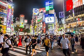 Überquerung von Shibuya in der Nacht von Jeffrey Schaefer