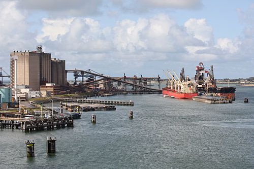 view of the Elbehaven Europoort Rotterdam