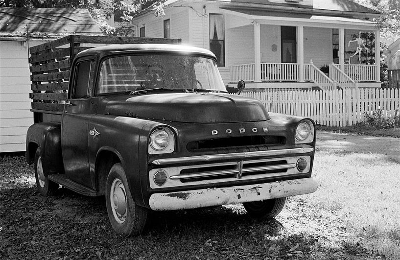 Oxford Mississippi - Alter Kleintransporter von Raoul Suermondt