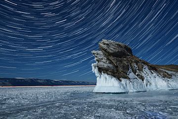 Start rail or star track by Marianne Siebert