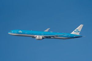 Klm Boeing 777 Bankshot by Arthur Bruinen