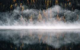 Foggy lake by Ashwin wullems