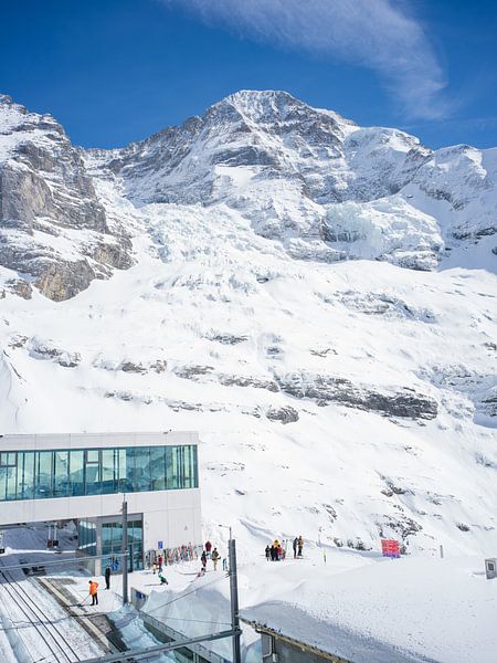 Vue sur le Mönch depuis la gare du glacier de l'Eiger par t.ART