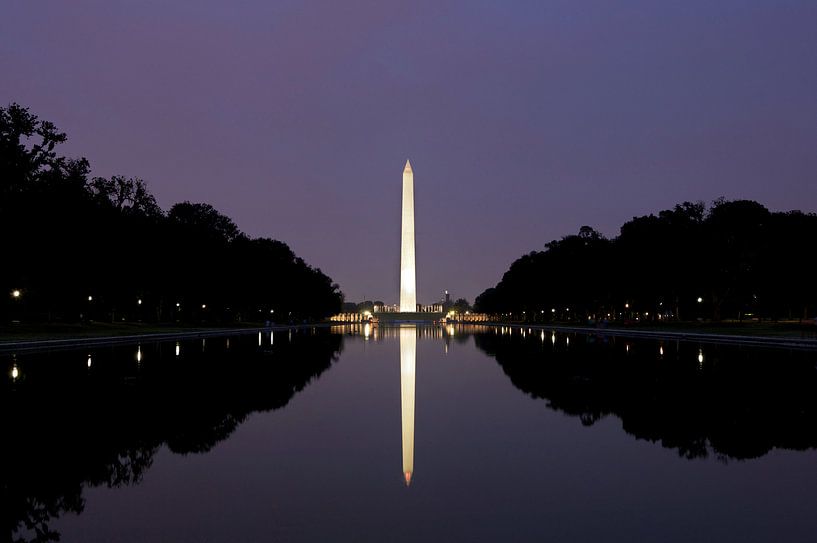Washington Monument by night by Gerrit de Heus