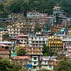 Die Stadt Dharamsala in Indien von Roland Brack
