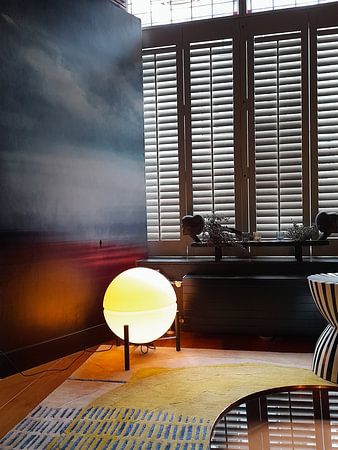 Ruhe Geniessen - Einsamer Wanderer am Strand