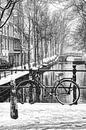 Binnenstad van Amsterdam in de Winter Zwart-Wit van Hendrik-Jan Kornelis thumbnail
