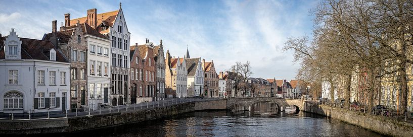Panorama Brugge Belgium winter van Remco van Adrichem