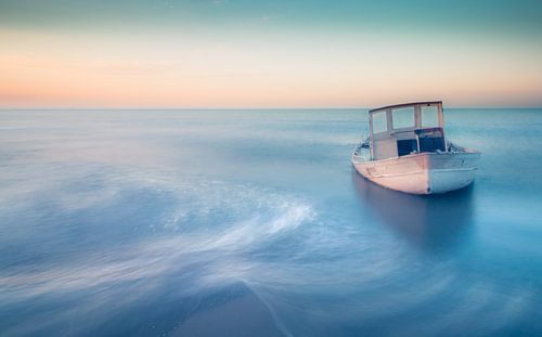 Shipwreck blue style