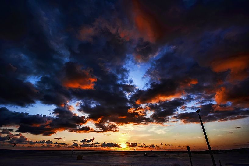 Ijmuiden beach by Sonny Dimaculangan