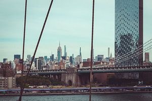 New Yorker Skyline von der Brooklyn Bridge aus gesehen von Mick van Hesteren