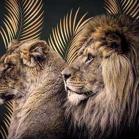 Portrait lions "KIng of the Golden Jungle" by Marjolein van Middelkoop