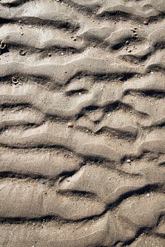 Des vagues dans le sable sur Christel Verschuren