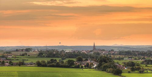 Zonsondergang bij Vijlen in Zuid-Limburg