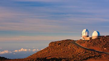 Télescopes astronomiques sur le volcan Haleakala, Maui, Hawaii sur Henk Meijer Photography