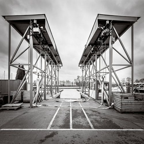 Ascenseur de bateaux pour les voiliers et les yachts à moteur