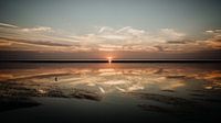 Sonnenuntergang im Nationalpark Wattenmeer von Denny Lerch Miniaturansicht