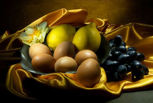 Stilleven eieren in Paassfeer