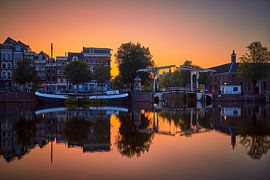 View on Walter Süskind bridge in Amsterdam, 2019 7807 x 5207 p by Amsterdam.Photos