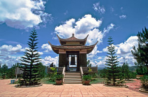Pagode bei Dalat im Zentralen Hochland Vietnams 