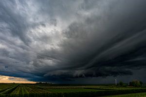 Storm supercell wolk in Zeewolde