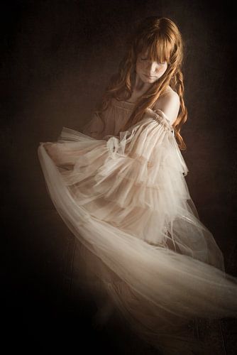 Redheaded girl waving with dress