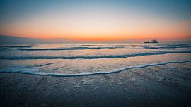 Zonsondergang Dishoek strand 2 van Andy Troy