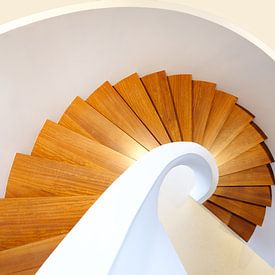 The chic spiral staircase in an office by Truus Nijland