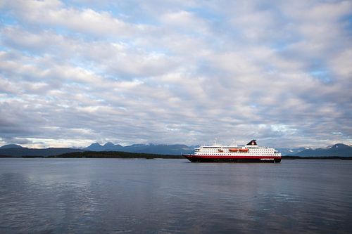 Hurtigruten cruiseschip in Noorwegen