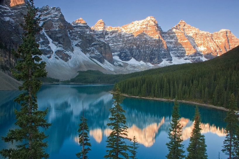 Valley of the Ten Peaks van Ronald Kamphuis