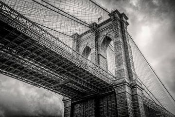 Unter der Brücke von Loris Photography