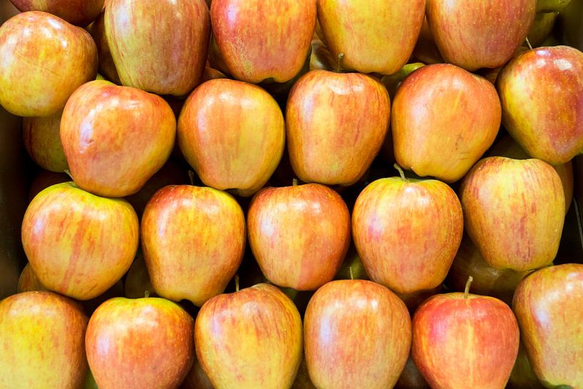 apple, fruit, orange, red, market by Leo van Maanen
