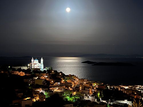 Ano Syros at full moon