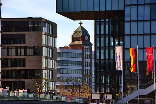 Düsseldorf Mengeling van architecturen
