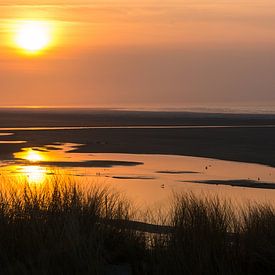 Sunset on the Wadden Sea sur Jaco Visser