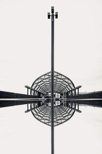 U4 Elbbrücken Hamburg. Moderne architectuur gespiegeld