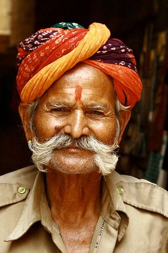 Shopkeeper in Jaisalmer by Rosemarijn Groenink