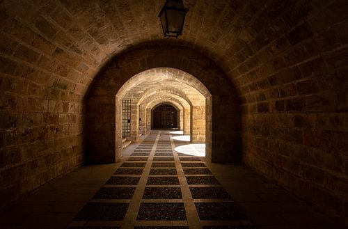 Gang onder de Kathedraal van Palma, Majorca, Spanje