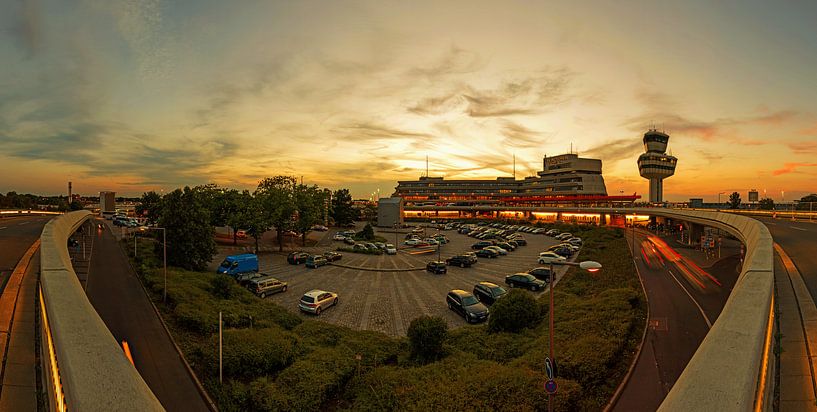 Panorama du coucher de soleil à l'aéroport de Tegel par Frank Herrmann
