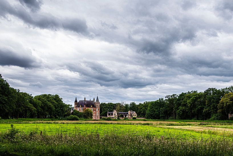 Heeswijk Castle by Brian Morgan