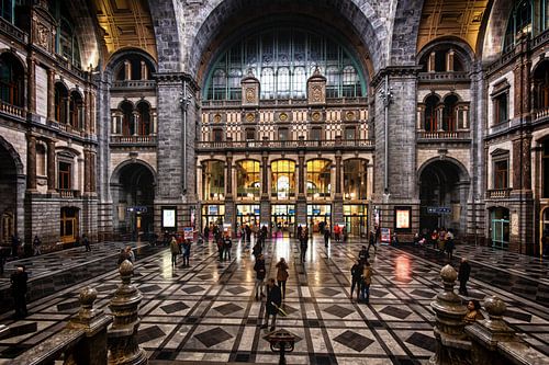 Antwerpener Bahnhof